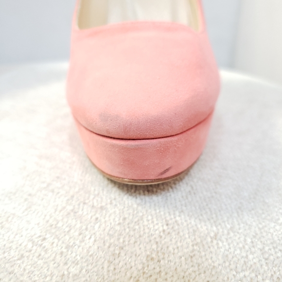 JIMMY CHOO Suede Salmon Heels - Picture 7 of 7